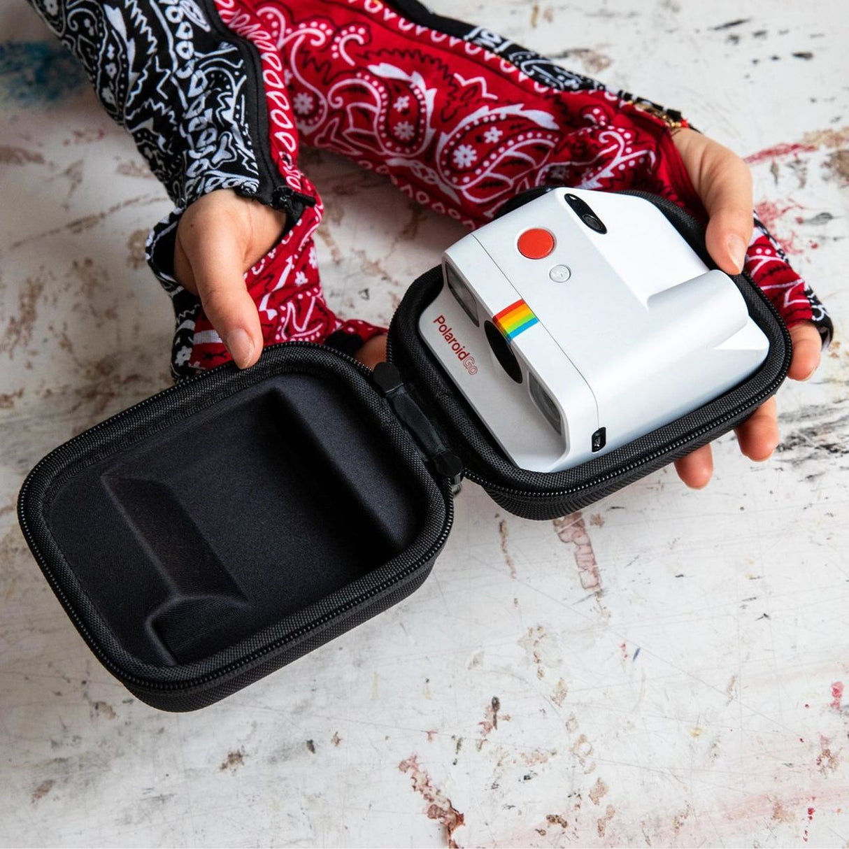 Polaroid Go Kamera Case versch. Farben 13,5 x 11 x 7cm